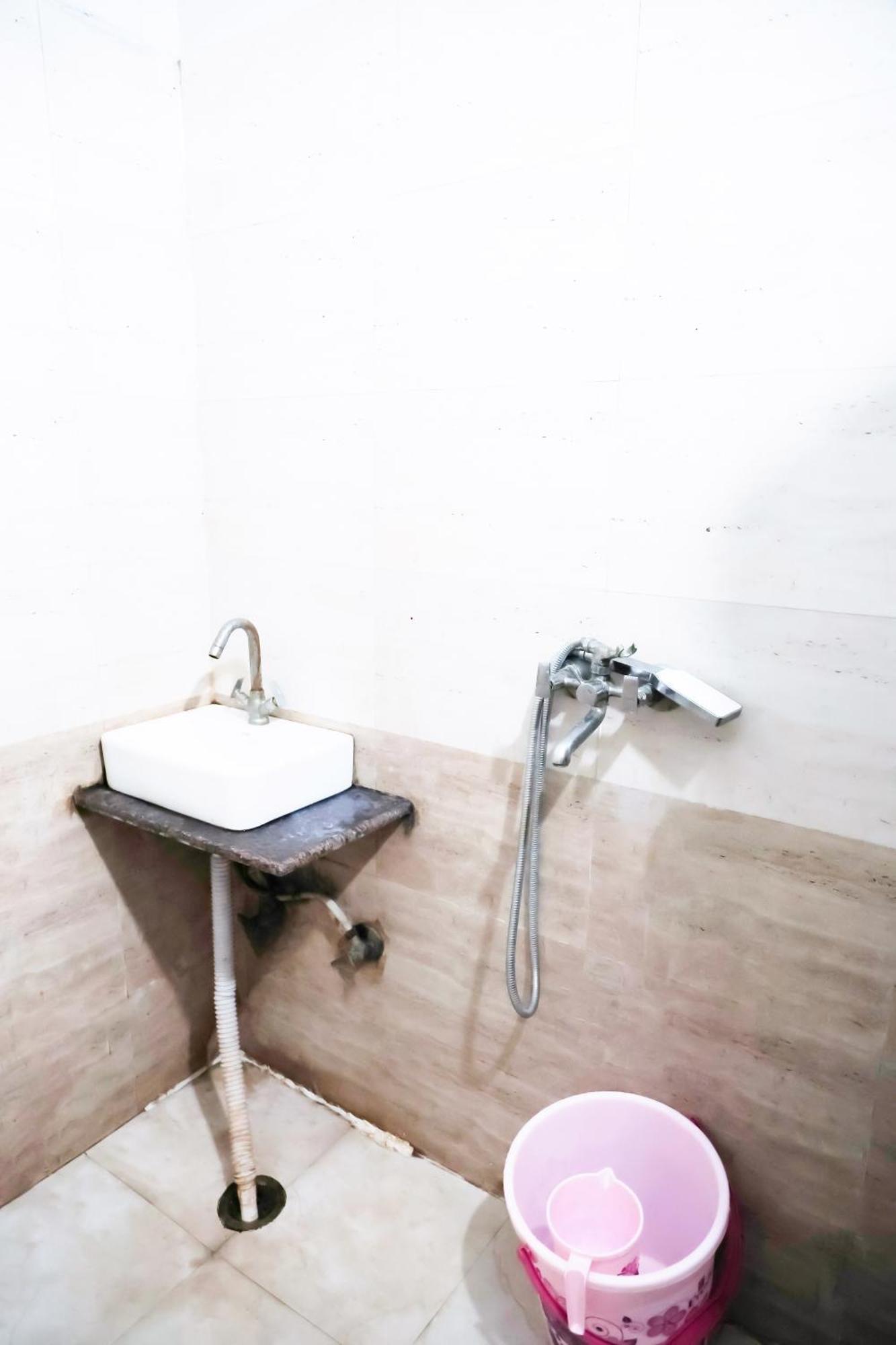 Mannat - Near Laxmi Nagar Metro