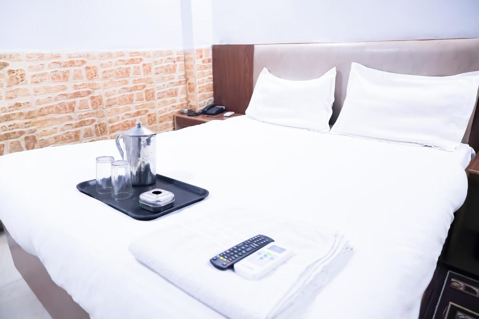 Mannat - Near Laxmi Nagar Metro 3* New Delhi
